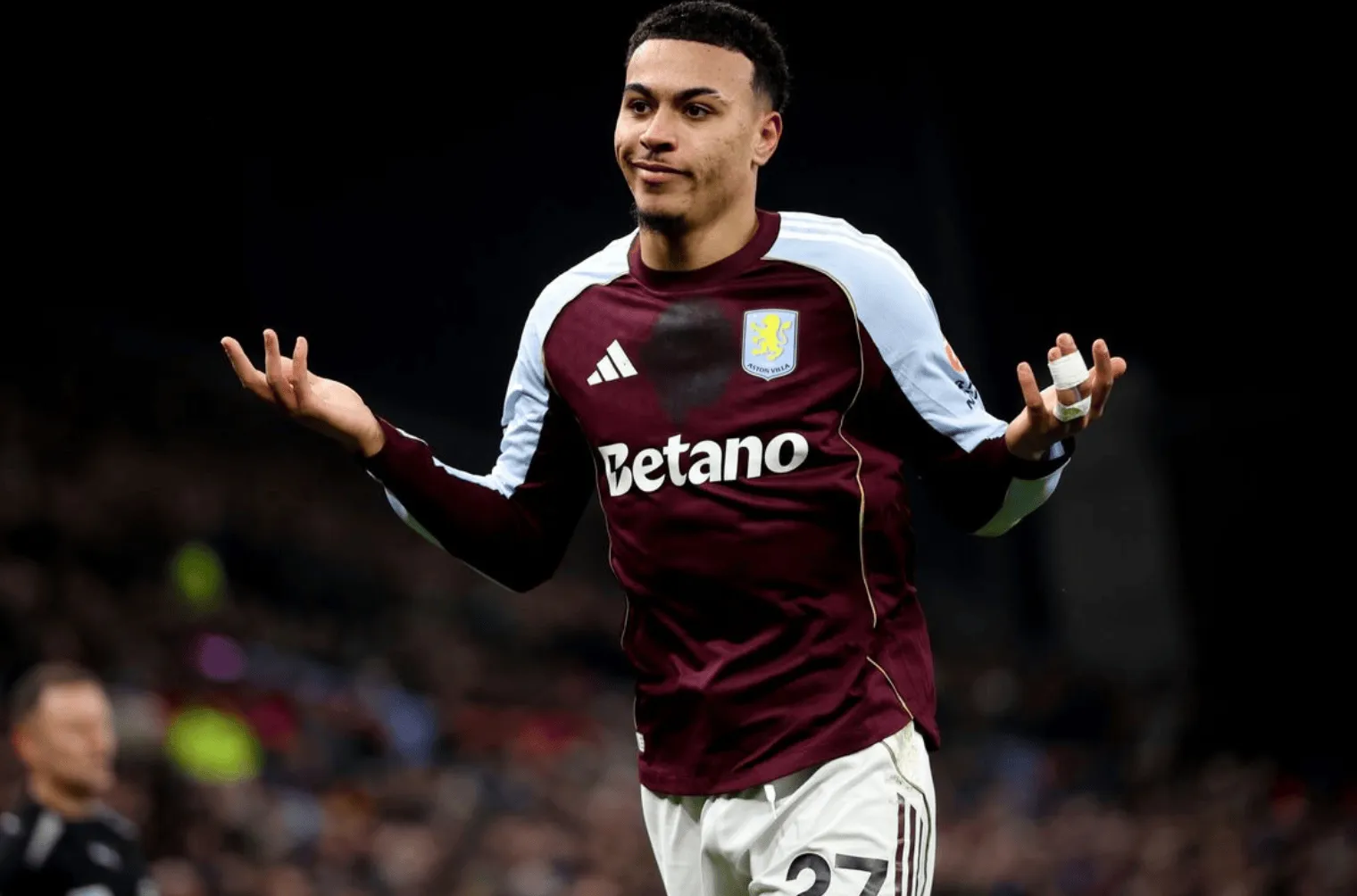 德州扑克规则-罗杰斯:不想做只发光一赛季的球员;维拉能走多远谁知道呢