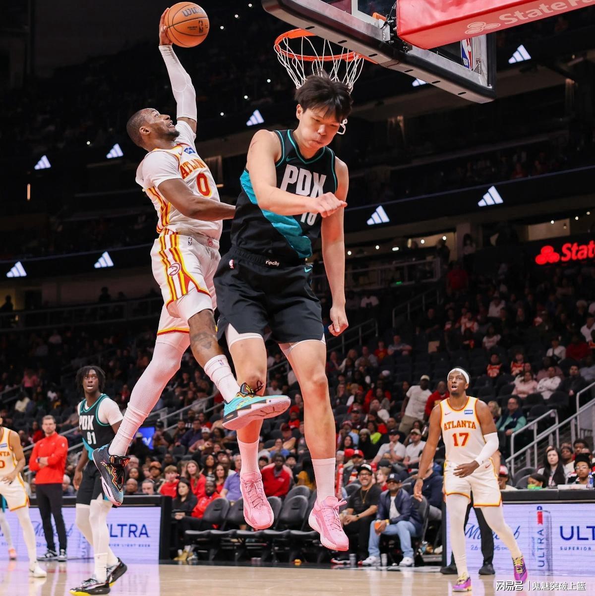 三战怒砍64+23+10！感谢勇士交易，他终于能做真正的自己