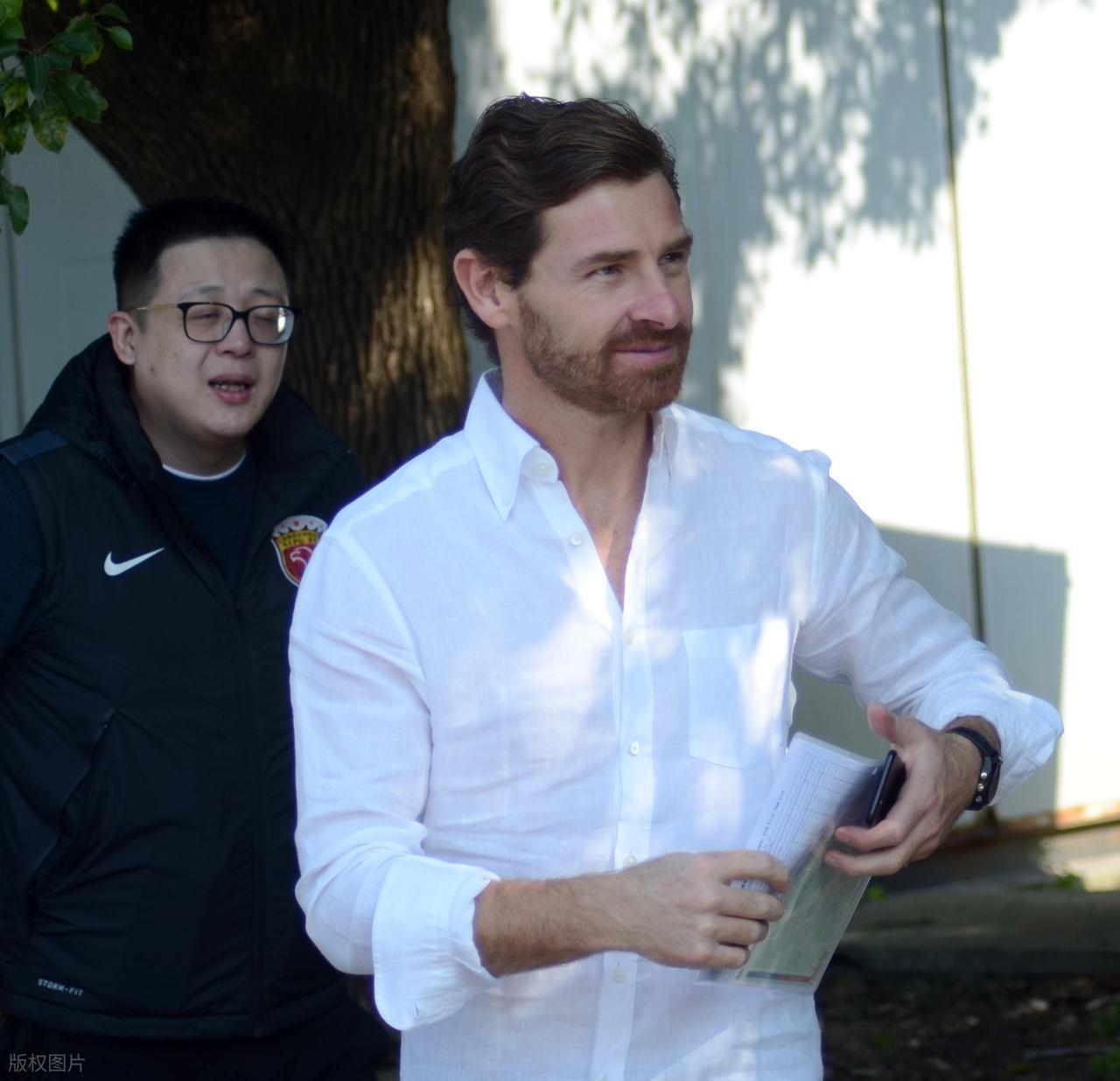 德州扑克游戏app-前中超名帅质疑葡超执法,点赞中超执法严格,要求葡超对标中超